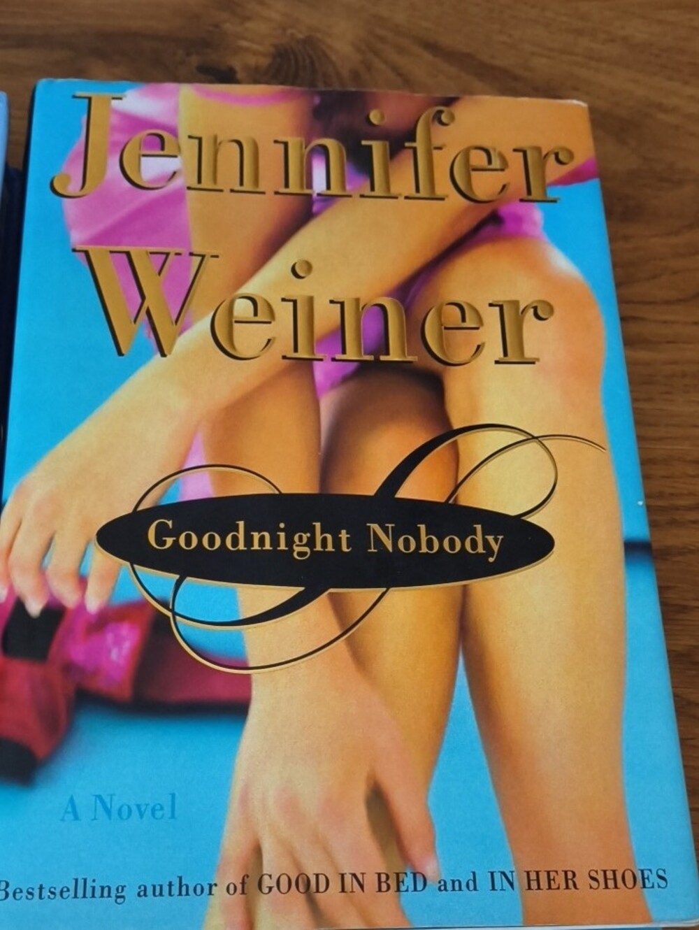 Books - Picture 2 of 13